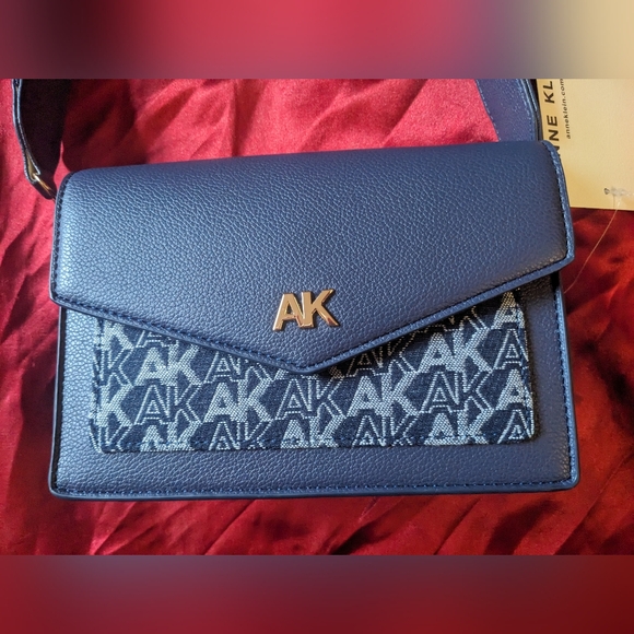 Anne Klein Flap Crossbody Bag & Wallet Set - Picture 5 of 16